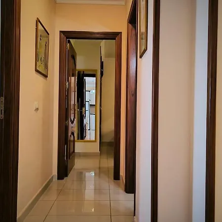 La Perla Ocean View Lejlighed