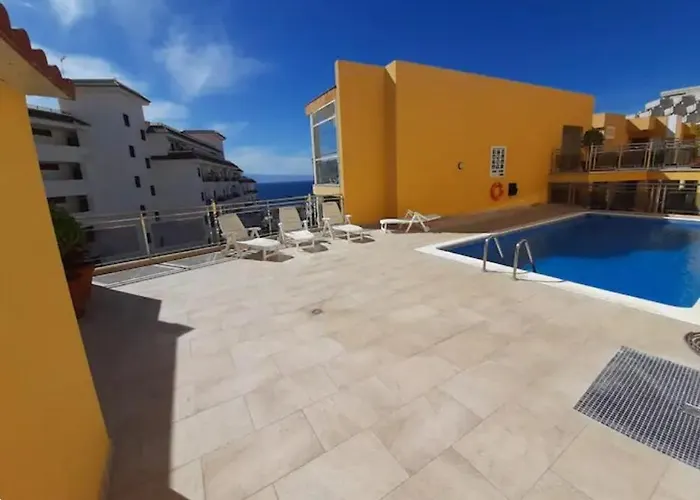 Апартаменты La Perla Ocean View *