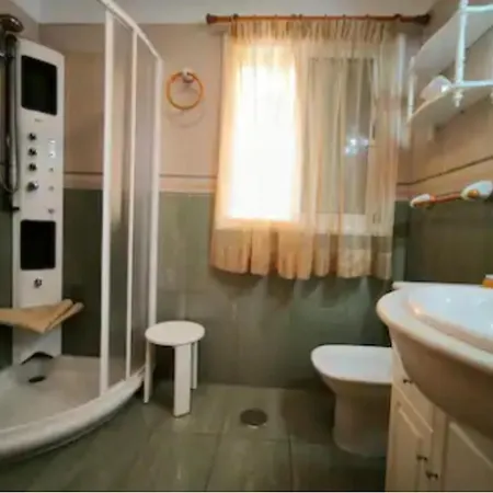 La Perla Ocean View Apartment