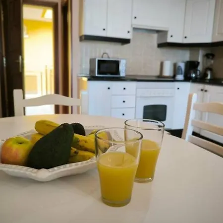 La Perla Ocean View Apartmán *